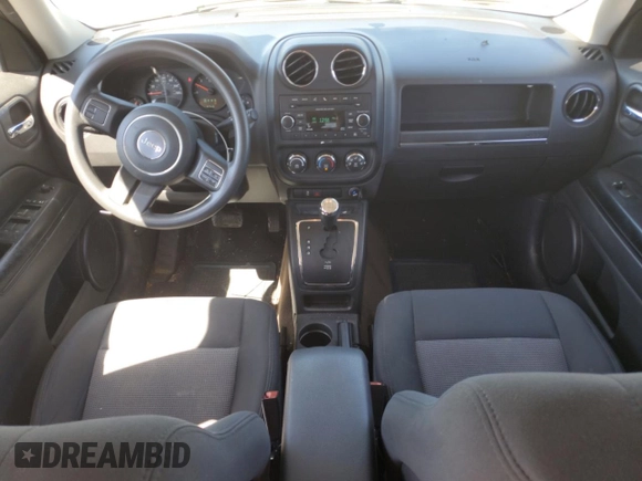 2013 Jeep Patriot Sport z VIN 1C4NJPBB7DD250683, wystawiony jako Copart lot #50520995 z przebiegiem 136 306 mil mil oraz Szkoda całkowita • Salvage title. Historia ofert i sprzedaży dostępna na DreamBid. Obrazek 8.