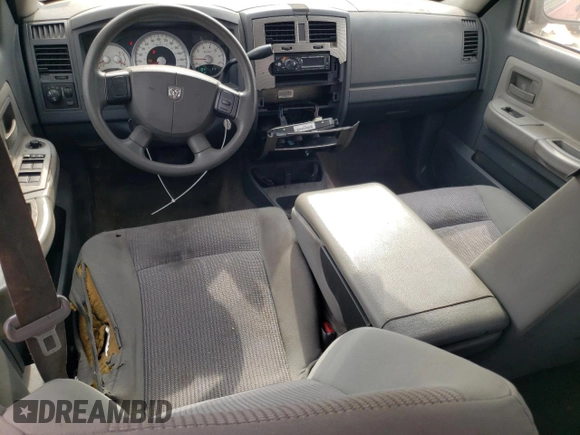 2007 Dodge Dakota SLT with VIN 1D7HE48J97S147477, listed as a Copart auction lot 82578214 with 322,684 mi miles and Salvage Title. Bid and sale history available at DreamBid. Image 8.