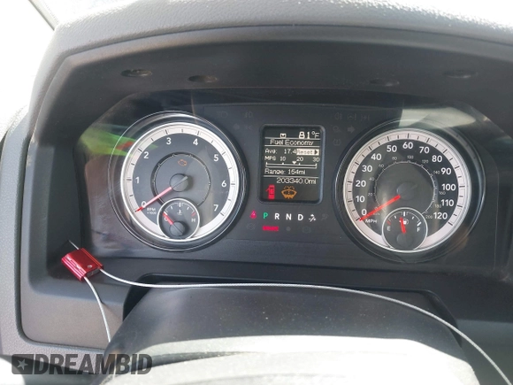 2018 Ram 1500 Express z VIN 1C6RR7FG2JS285033, wystawiony jako IAAI lot #42278751 z przebiegiem 203 340 mil mil oraz . Historia ofert i sprzedaży dostępna na DreamBid. Obrazek 15.