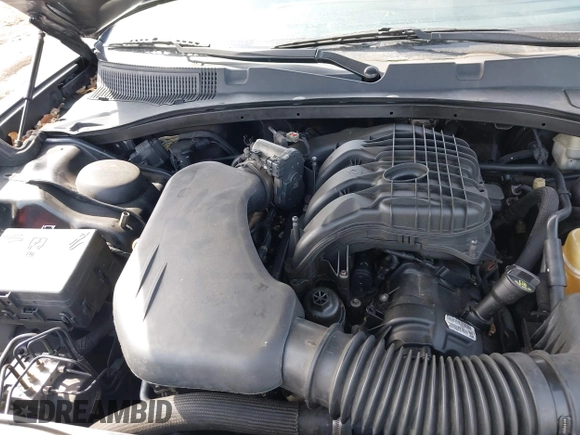 2014 Dodge Charger SE with VIN 2C3CDXBG4EH268898, listed as a IAAI auction lot 41790753 with 318,732 mi miles and . Bid and sale history available at DreamBid. Image 10.