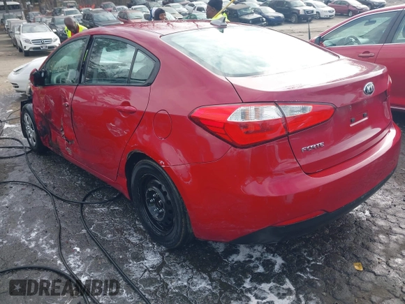 2015 Kia Forte LX with VIN KNAFX4A67F5381306, listed as a IAAI auction lot 41509081 with 175,383 mi miles and . Bid and sale history available at carsss.com. Image 3.