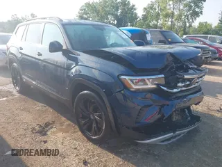 2022 Volkswagen Atlas SE с VIN 1V2KR2CAXNC536098, выставлен на аукционе IAAI как лот 42743045 с пробегом 19 902 миль миль и . История ставок и продаж доступна на DreamBid. Изображение 1.