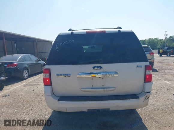2012 Ford Expedition Max Limited with VIN 1FMJK1K55CEF22509, listed as a IAAI auction lot 42378673 with 260,359 mi miles and . Bid and sale history available at DreamBid. Image 16.