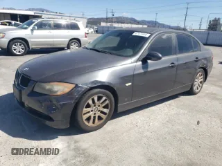 2006 BMW 3 Series 325i with VIN WBAVB13556PT26158, listed as a Copart auction lot 47475865 with 111,582 mi miles and Salvage Title. Bid and sale history available at carsss.com. Image 1.