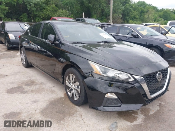 2019 Nissan Altima S with VIN 1N4BL4BV1KC144678, listed as a IAAI auction lot 42101538 with 181,101 mi miles and . Bid and sale history available at carsss.com. Image 1.
