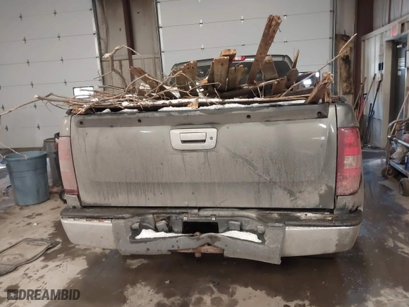 2011 Chevrolet Silverado 1500 Work Truck with VIN 1GCNKPEX7BZ346088, listed as a IAAI auction lot 41482727 with 110,475 mi miles. Bid and sale history available at carsss.com. Image 16.