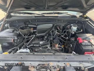 2010 Toyota Tacoma with VIN 5TEUX4EN9AZ726630, listed as a Copart auction lot 62417735 with 211,445 mi miles and Clean title. Bid and sale history available at DreamBid. Image 7.