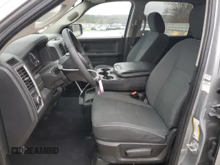 2021 Ram 1500 Tradesman z VIN 3C6RR6KT8MG714023, wystawiony jako Copart lot #44616745 z przebiegiem 59 777 mil mil oraz Szkoda całkowita • Salvage title. Historia ofert i sprzedaży dostępna na DreamBid. Obrazek 7.