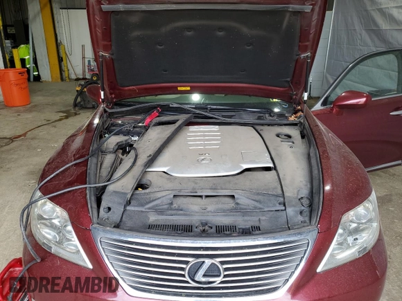 2007 Lexus LS 460 L с VIN JTHGL46F775008813, выставлен на аукционе Copart как лот 57063195 с пробегом 142 957 миль миль и Списание • Salvage title. История ставок и продаж доступна на DreamBid. Изображение 11.