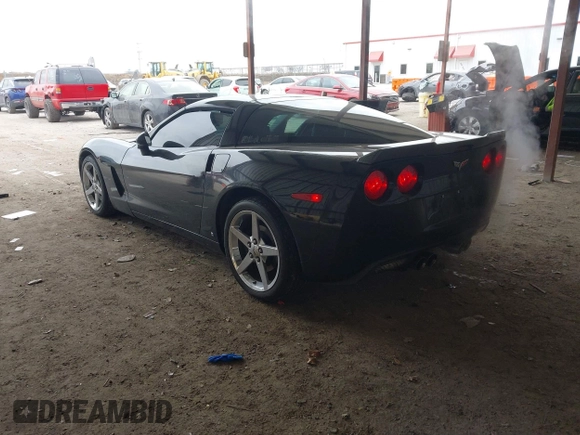 2008 Chevrolet Corvette with VIN 1G1YY25W485118824, listed as a IAAI auction lot 41611892 with 91,121 mi miles. Bid and sale history available at carsss.com. Image 3.