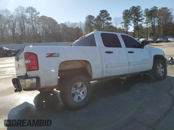 2013 Chevrolet Silverado 1500 LT with VIN 3GCPCSE04DG359394, listed as a Copart auction lot 48547555 with 214,435 mi miles and Salvage Title. Bid and sale history available at DreamBid. Image 3.