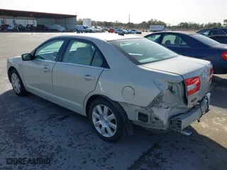 2008 Lincoln MKZ with VIN 3LNHM26T68R626650, listed as a IAAI auction lot 41685211 with 52,373 mi miles. Bid and sale history available at carsss.com. Image 3.