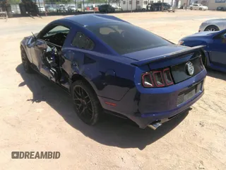 2014 Ford Mustang V6 z VIN 1ZVBP8AM9E5326813, wystawiony jako IAAI lot #31219468 z przebiegiem Nie podano mil oraz . Historia ofert i sprzedaży dostępna na DreamBid. Obrazek 3.