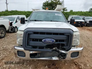 2014 Ford F-350 XL с VIN 1FT8X3A69EEB43400, выставлен на аукционе Copart как лот 60288145 с пробегом 239 618 миль миль и Списание • Salvage title. История ставок и продаж доступна на DreamBid. Изображение 5.
