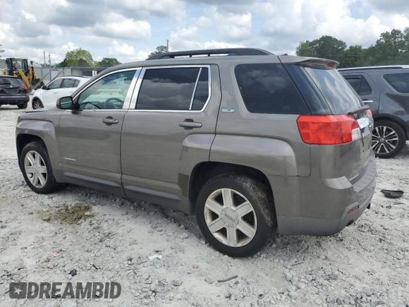 2010 GMC Terrain SLE-2 z VIN 2CTFLEEY2A6388875, wystawiony jako Copart lot #55048835 z przebiegiem 215 727 mil mil oraz Czysty tytuł • Clean title. Historia ofert i sprzedaży dostępna na DreamBid. Obrazek 2.