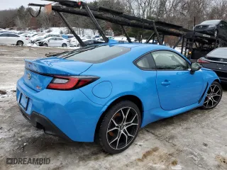 2023 Toyota GR86 with VIN JF1ZNBB14P9752290, listed as a Copart auction lot 40315154 with 16,925 mi miles. Bid and sale history available at carsss.com. Image 3.