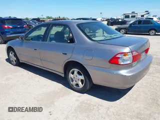 2000 Honda Accord EX z VIN JHMCG5656YC033893, wystawiony jako IAAI lot #42305487 z przebiegiem 224 625 mil mil oraz . Historia ofert i sprzedaży dostępna na DreamBid. Obrazek 3.