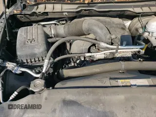 2019 Ram 1500 Big Horn z VIN 1C6RR7LT8KS708815, wystawiony jako Copart lot #63663075 z przebiegiem 82 281 mil mil oraz Czysty tytuł • Clean title. Historia ofert i sprzedaży dostępna na DreamBid. Obrazek 13.