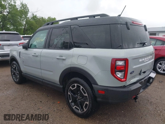 2023 Ford Bronco Sport Outer Banks z VIN 3FMCR9C61PRD19727, wystawiony jako IAAI lot #42315280 z przebiegiem 69 985 mil mil oraz . Historia ofert i sprzedaży dostępna na DreamBid. Obrazek 6.
