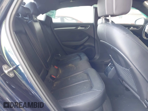 2017 Audi A3 Premium z VIN WAUAUGFF1H1058697, wystawiony jako IAAI lot #42159744 z przebiegiem 55 852 mil mil oraz . Historia ofert i sprzedaży dostępna na DreamBid. Obrazek 8.