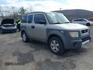 2003 Honda Element EX with VIN 5J6YH28573L016720, listed as a IAAI auction lot 41941299 with 251,436 mi miles and . Bid and sale history available at DreamBid. Image 1.