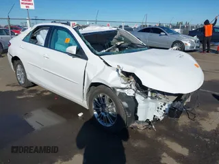 2017 Toyota Camry XLE z VIN 4T1BF1FK4HU358000, wystawiony jako IAAI lot #41692344 z przebiegiem Nie podano mil oraz . Historia ofert i sprzedaży dostępna na DreamBid. Obrazek 1.