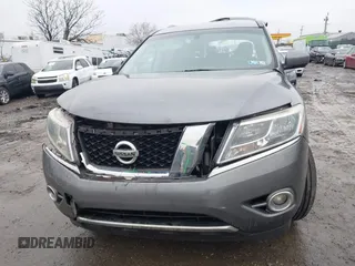 2015 Nissan Pathfinder SL z VIN 5N1AR2MM1FC720641, wystawiony jako IAAI lot #41508533 z przebiegiem 109 661 mil mil oraz . Historia ofert i sprzedaży dostępna na DreamBid. Obrazek 6.