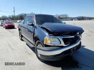 2003 Ford F-150 XLT with VIN 1FTRW07633KD25329, listed as a Copart auction lot 49438145 with 274,516 mi miles and Salvage Title. Bid and sale history available at carsss.com. Image 10.