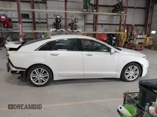 2016 Lincoln MKZ with VIN 3LN6L2G9XGR600497, listed as a IAAI auction lot 41996468 with 201,148 mi miles. Bid and sale history available at carsss.com. Image 14.