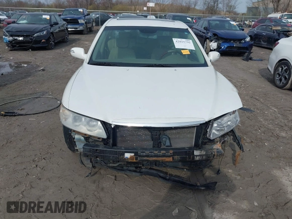 2008 Hyundai Azera Limited с VIN KMHFC46F18A306212, выставлен на аукционе IAAI как лот 42025792 с пробегом 230 350 миль миль и . История ставок и продаж доступна на DreamBid. Изображение 12.