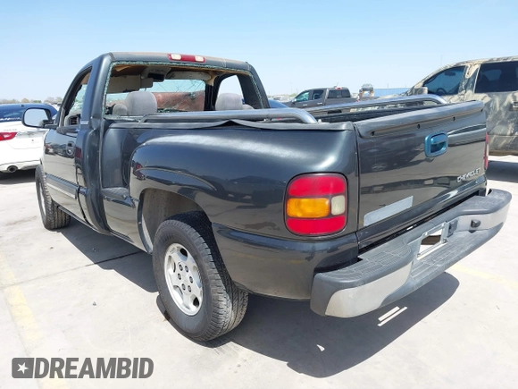 2004 Chevrolet Silverado 1500 LS with VIN 1GCEC14V54Z187746, listed as a IAAI auction lot 41831141 with 1 mi miles. Bid and sale history available at carsss.com. Image 3.