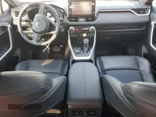 2022 Toyota RAV4 Hybrid XSE с VIN 2T3E6RFVXNW030847, выставлен на аукционе Copart как лот 57119115 с пробегом 64 757 миль миль и Списание • Salvage title. История ставок и продаж доступна на DreamBid. Изображение 8.