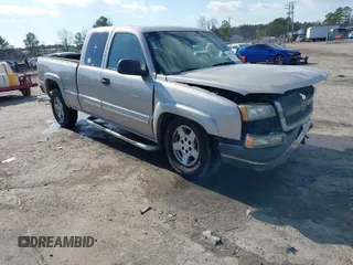 2005 Chevrolet Silverado 1500 Z71 with VIN 1GCEK19B15Z347107, listed as a IAAI auction lot 41495352 with 1 mi miles. Bid and sale history available at carsss.com. Image 1.