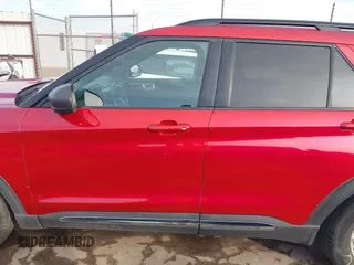 2020 Ford Explorer XLT with VIN 1FMSK7DH4LGB35291, listed as a IAAI auction lot 41261829 with 144,753 mi miles and . Bid and sale history available at DreamBid. Image 14.