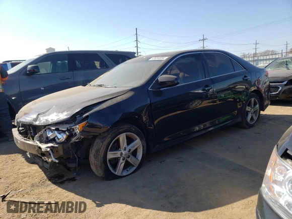 2014 Toyota Camry L with VIN 4T1BF1FK0EU867285, listed as a Copart auction lot 45151284 with 97,707 mi miles and Salvage Title. Bid and sale history available at DreamBid. Image 1.