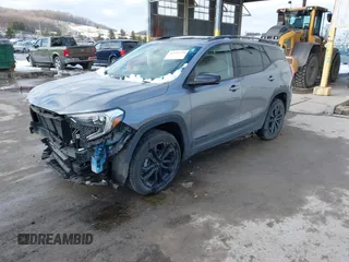 2020 GMC Terrain SLE with VIN 3GKALTEV6LL227822, listed as a IAAI auction lot 41330529 with 31,833 mi miles. Bid and sale history available at carsss.com. Image 18.