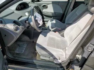 2005 Saturn ION z VIN 1G8AL54F35Z124266, wystawiony jako Copart lot #53092955 z przebiegiem 136 962 mil mil oraz Szkoda całkowita • Salvage title. Historia ofert i sprzedaży dostępna na DreamBid. Obrazek 7.