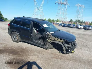2020 Jeep Grand Cherokee Laredo E with VIN 1C4RJFAG8LC315568, listed as a IAAI auction lot 39783198 with 33,368 mi miles and . Bid and sale history available at DreamBid. Image 1.