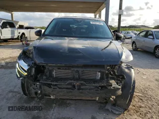 2022 Volkswagen Tiguan SE with VIN 3VV3B7AX2NM026049, listed as a Copart auction lot 43441145 with 27,816 mi miles and Salvage Title. Bid and sale history available at DreamBid. Image 5.