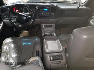 2002 Chevrolet Suburban Z71 с VIN 3GNFK16ZX2G272867, выставлен на аукционе Copart как лот 55130875 с пробегом 199 084 миль миль и Списание • Salvage title. История ставок и продаж доступна на DreamBid. Изображение 8.