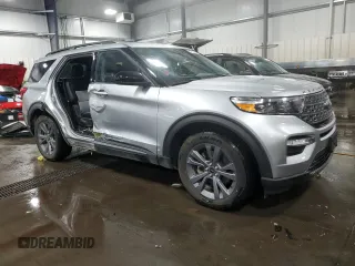 2022 Ford Explorer XLT z VIN 1FMSK8DH3NGB15185, wystawiony jako Copart lot #57857555 z przebiegiem 75 541 mil mil oraz Szkoda całkowita • Salvage title. Historia ofert i sprzedaży dostępna na DreamBid. Obrazek 4.
