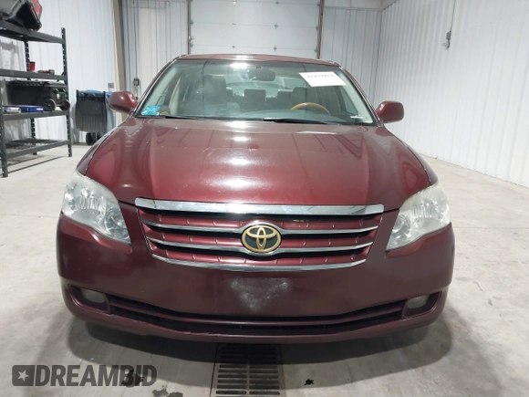 2006 Toyota Avalon XL with VIN 4T1BK36B56U166654, listed as a IAAI auction lot 41419852 with 276,216 mi miles. Bid and sale history available at carsss.com. Image 12.