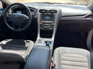 2017 Ford Fusion SE with VIN 3FA6P0HD5HR252082, listed as a Copart auction lot 53118095 with 181,528 mi miles and Clean Title. Bid and sale history available at DreamBid. Image 9.