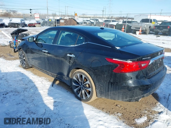 2017 Nissan Maxima SV z VIN 1N4AA6AP1HC434427, wystawiony jako IAAI lot #41607323 z przebiegiem 102 352 mil mil oraz . Historia ofert i sprzedaży dostępna na DreamBid. Obrazek 3.
