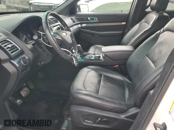 2016 Ford Explorer Sport z VIN 1FM5K8GT1GGA95650, wystawiony jako Copart lot #53968585 z przebiegiem 174 031 mil mil oraz Szkoda całkowita • Salvage title. Historia ofert i sprzedaży dostępna na DreamBid. Obrazek 7.