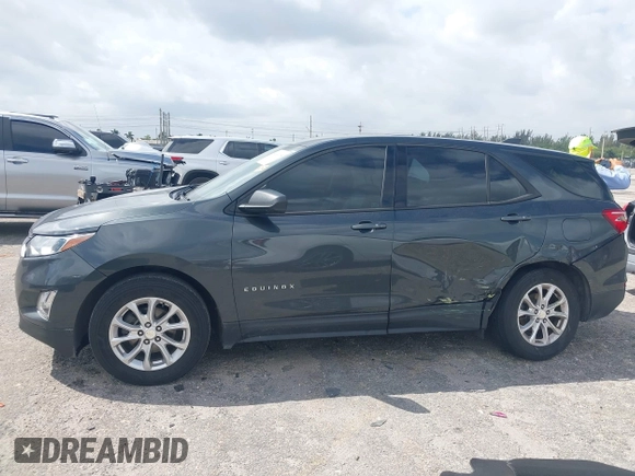 2019 Chevrolet Equinox LS with VIN 3GNAXHEV6KS653809, listed as a IAAI auction lot 41963115 with 127,724 mi miles. Bid and sale history available at carsss.com. Image 14.