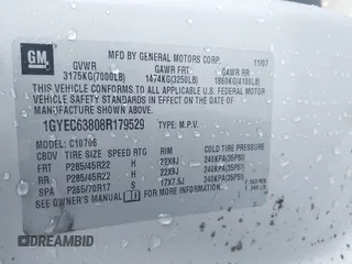 2008 Cadillac Escalade with VIN 1GYEC63808R179529, listed as a IAAI auction lot 41217012 with 244,299 mi miles. Bid and sale history available at carsss.com. Image 9.