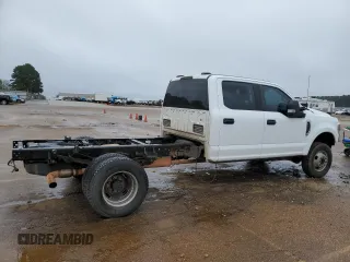 2022 Ford F-350 with VIN 1FD8W3HN0NEF89950, listed as a Copart auction lot 79960274 with 64,635 mi miles and Salvage title. Bid and sale history available at DreamBid. Image 3.