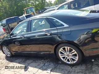 2014 Lincoln MKZ Hybrid with VIN 3LN6L2LU4ER811119, listed as a IAAI auction lot 42190415 with 98,898 mi miles and . Bid and sale history available at DreamBid. Image 14.