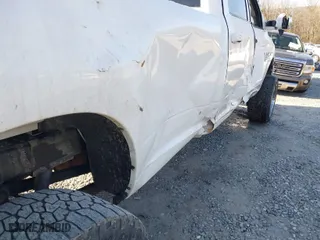 2018 Ram 2500 Tradesman with VIN 3C6UR5HJ0JG216906, listed as a IAAI auction lot 41409441 with 122,401 mi miles. Bid and sale history available at carsss.com. Image 17.